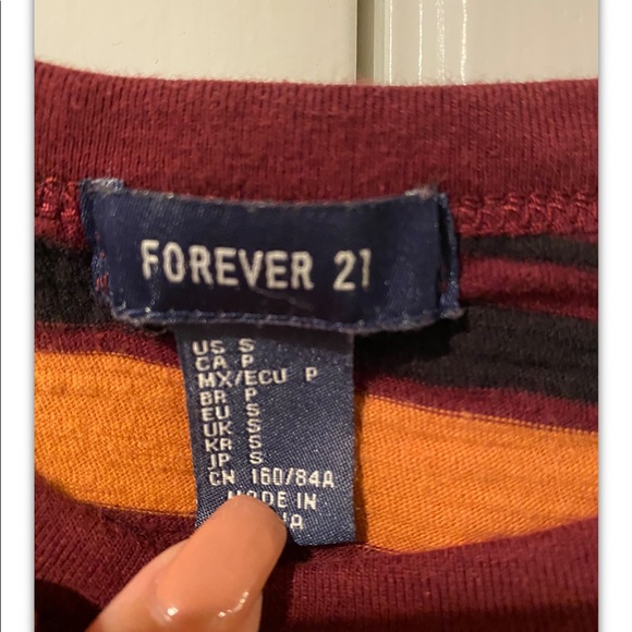 Womens top bundle Size S/XS - Picture 8 of 14